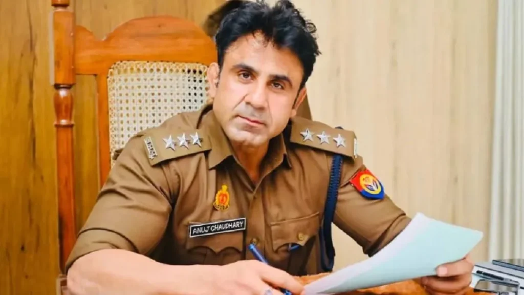 अनुज चौधरी मामले में FIR आदेश देने वाले CJM जज के तबादले पर सम्भल कोर्ट में वकीलों का जोरदार प्रदर्शन